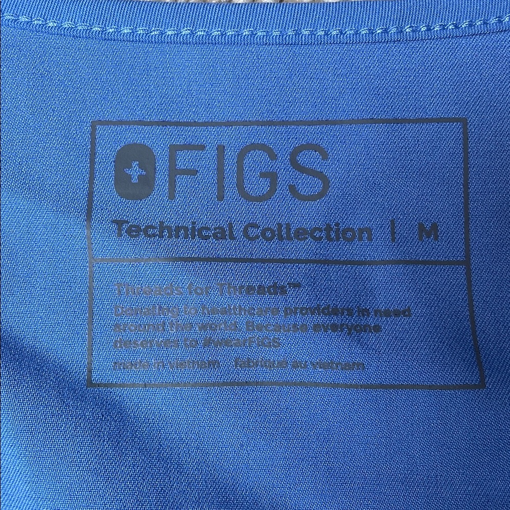 Figs Scrubs - Picture 2 of 2